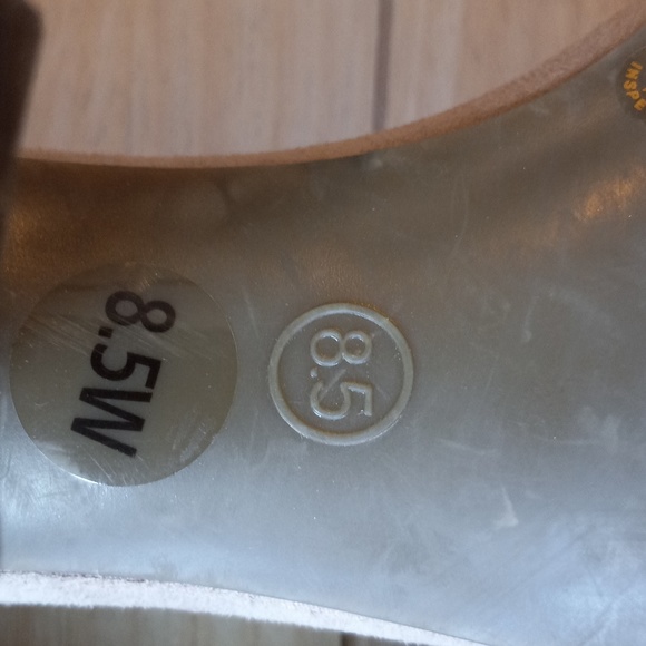 heeled sandals - Picture 3 of 4